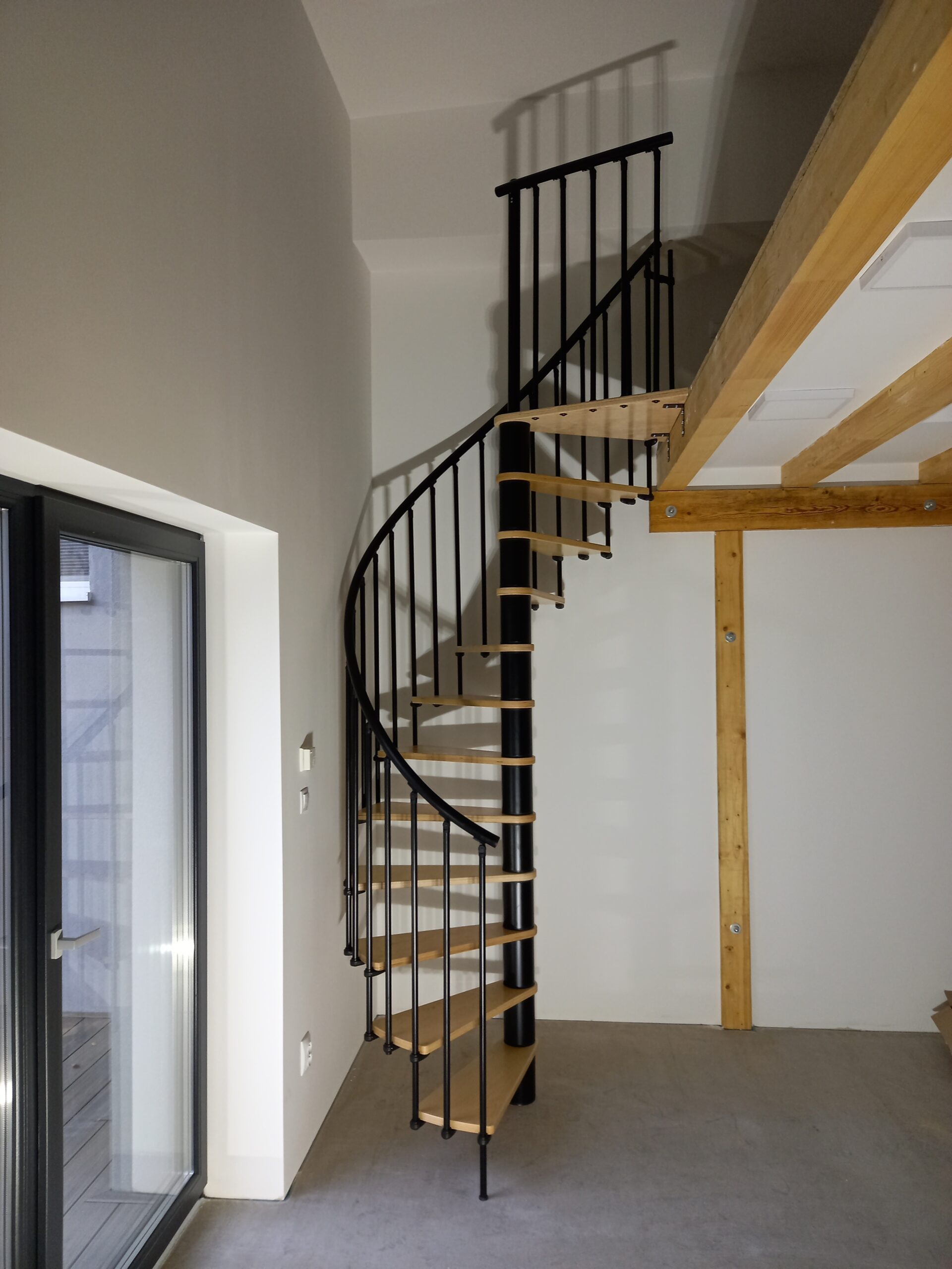 Realizacja schodów spiralnych Minka Berlin